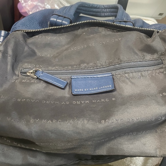 Marc Jacobs Shoulder Bag - Picture 8 of 9